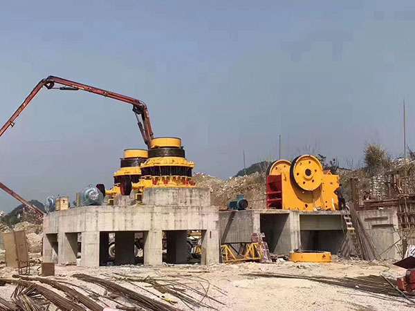 甘肅小型可移動(dòng)破碎機(jī)介紹
