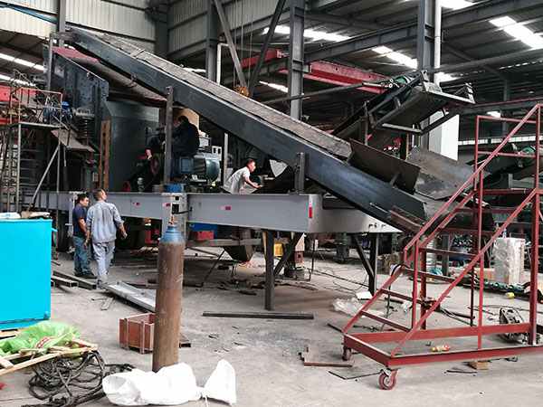 甘肅那里有賣賣移動(dòng)破碎機(jī)用電嗎