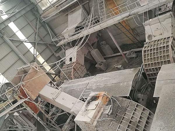 云南顎式移動(dòng)破碎機(jī)哪種好