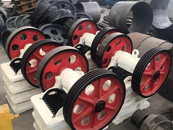 鄂破碎機